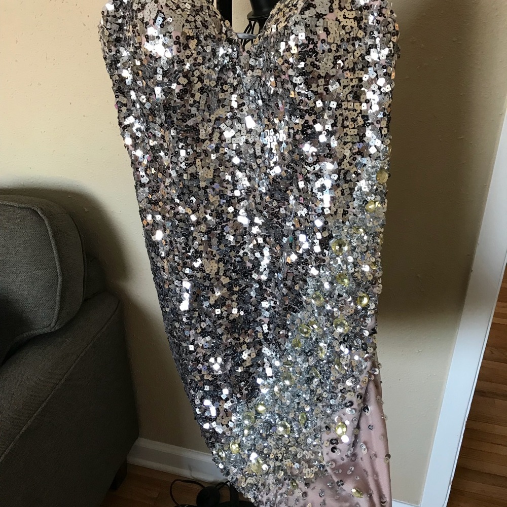 Dave and Johnny sequin cocktail dress
